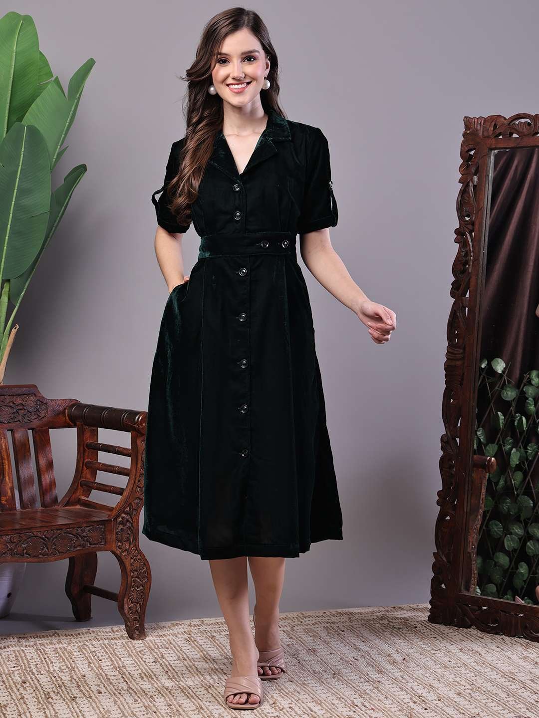 Women's Black Velvet Solid Printed Shirt Midi Dress with Belt